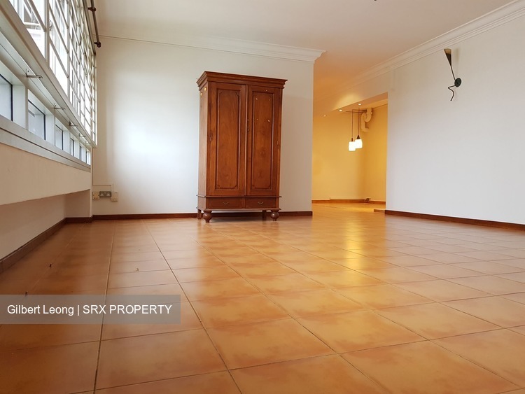 Blk 243 Pasir Ris Street 21 (Pasir Ris), HDB Executive #178946032